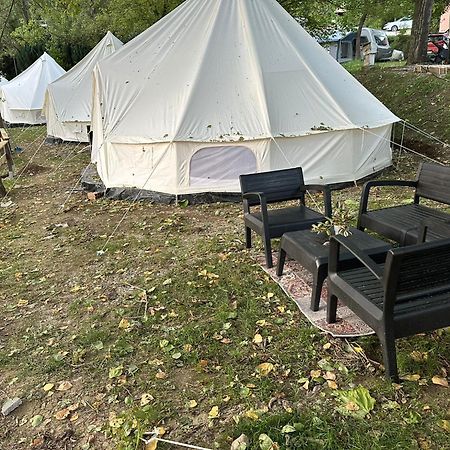 Tiendas Safaris Ripoll Buitenkant foto