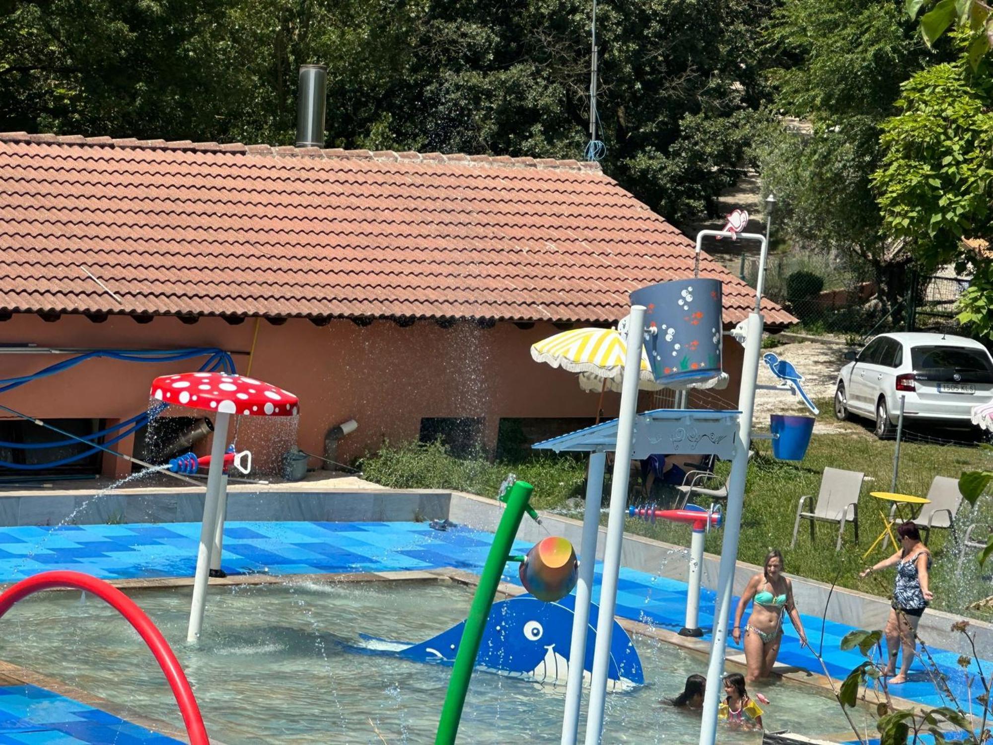 Tiendas Safaris Ripoll Buitenkant foto